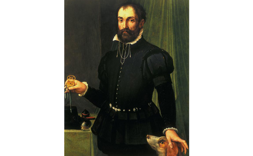 portret mężczyzny w renesansowym czarnym stroju, który w prawej dłoni trzyma zegarek z dewizką, a lewą głaska głowę psa